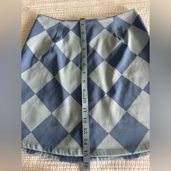 Altar'd State Women's Blue Checkerboard Zip Up Mini Skirt Retro Vibe Size Small - Picture 8 of 8